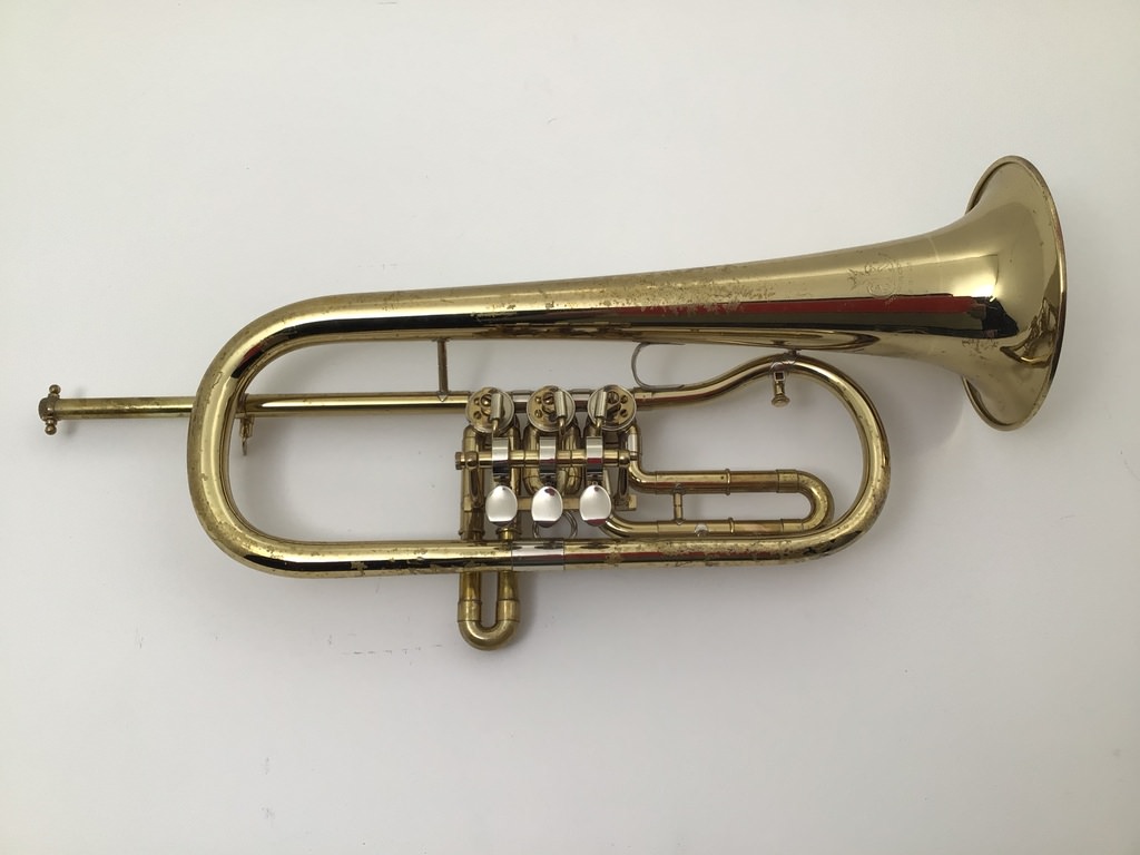 Buy Pre owned Flugelhorn Amati Flugelhorn Laquered incl. etui? Order online  for the best price!